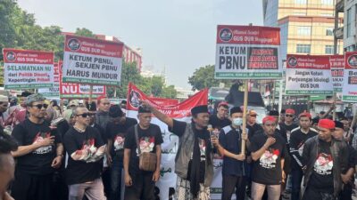 Tuntut Ketua dan Sekjen Mundur, Massa Demo Kantor PBNU