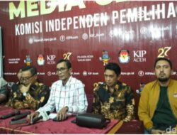 KIP Tetapkan 2 Paslon di Pilgub Aceh: Mualem-Dekfad, Bustami-Fadhil Rahmi