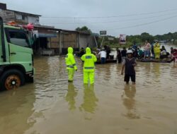 Banjir Terjang Aceh Selatan, Akses Lalulintas Kenderan Lumpuh