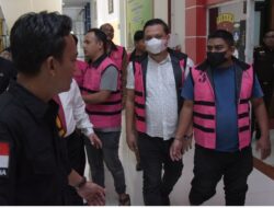 Kejati Aceh Tahan Lima Tersangka Dugaan Korupsi di BRA