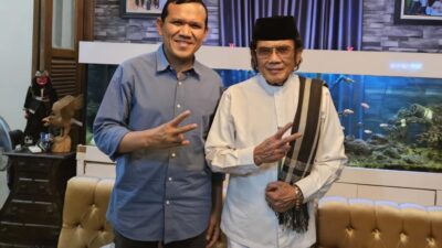 Dek Fad Silaturrahmi Dengan Raja Dangdut H. Rhoma Irama