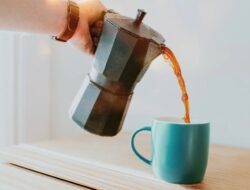 Anda Migrain? Ini 12 Minuman yang Cocok untuk Meredakan