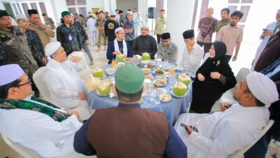 Wali Kota Illiza Dikunjungi Habib Rizieq, Ini Doa Imam Besar untuk Banda Aceh