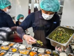 Duh.. Makan Bergizi Gratis Telan Anggran Rp1,2 Triliun/Hari